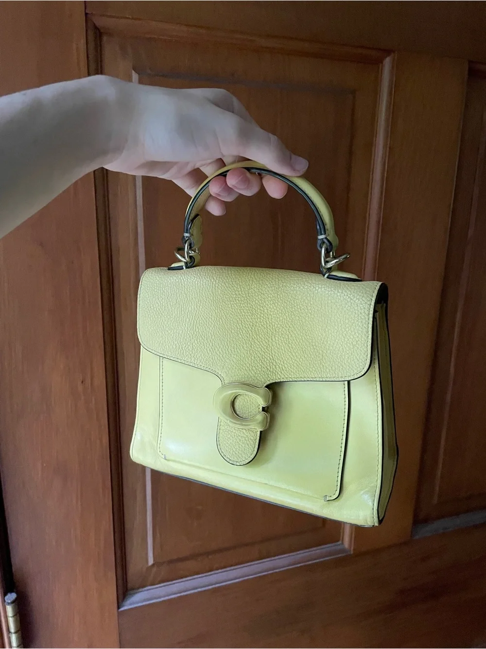 🍋Coach tabby top handle crossbody🍋 l2081 c0773